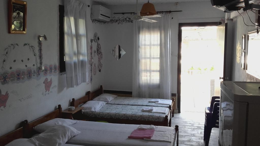 Ferienwohnung Theoxenia Pteleós Exterior foto