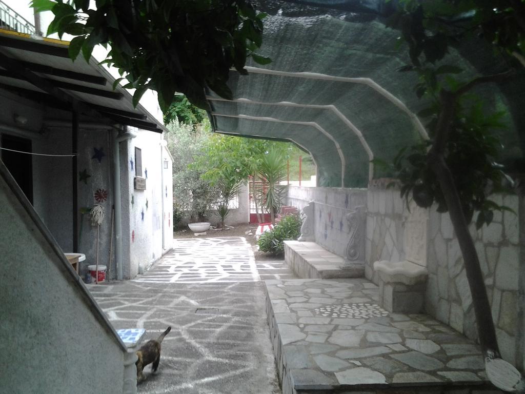 Ferienwohnung Theoxenia Pteleós Exterior foto