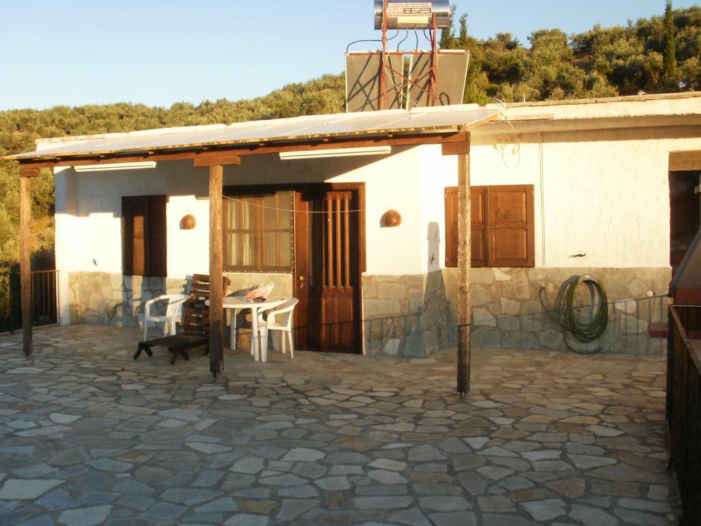Ferienwohnung Theoxenia Pteleós Exterior foto